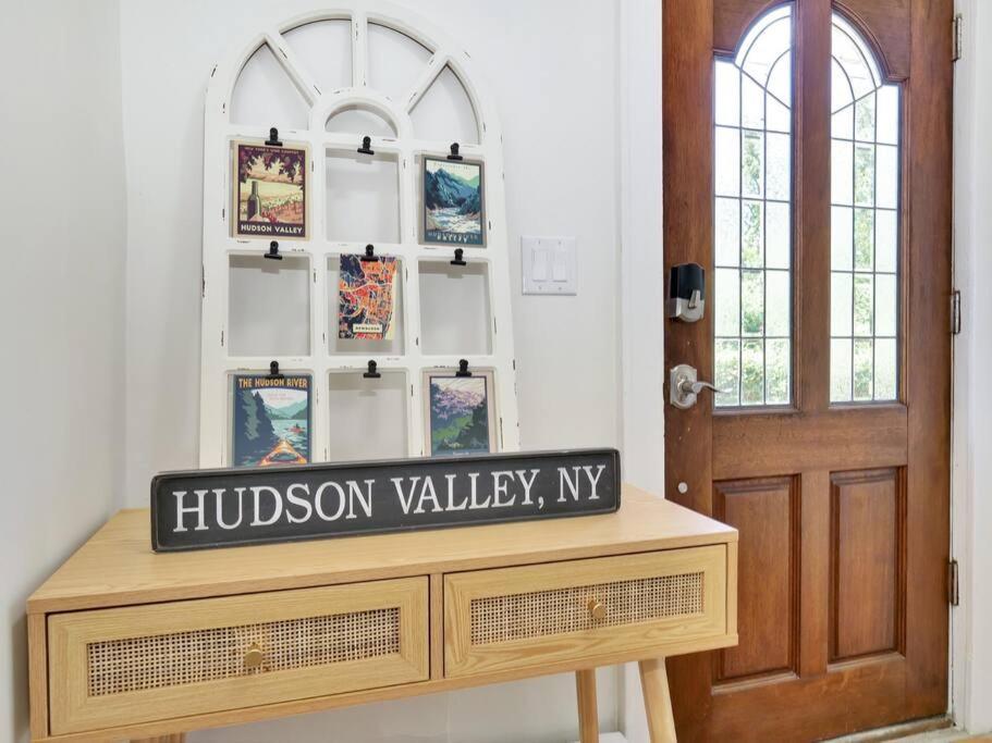 ניוברג Midcentury Mod Suite, Hudson River/Mt Beacon Views מראה חיצוני תמונה