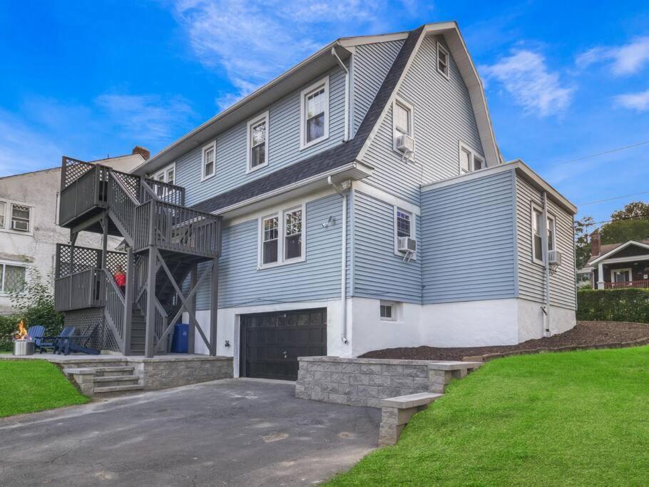 ניוברג Midcentury Mod Suite, Hudson River/Mt Beacon Views מראה חיצוני תמונה